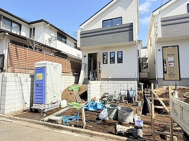 周辺のエリアで他にも沢山売りに出ている物件があります。インターネット掲載前の情報などもありますのでお気軽にお問合せください。まとめてご見学できます。