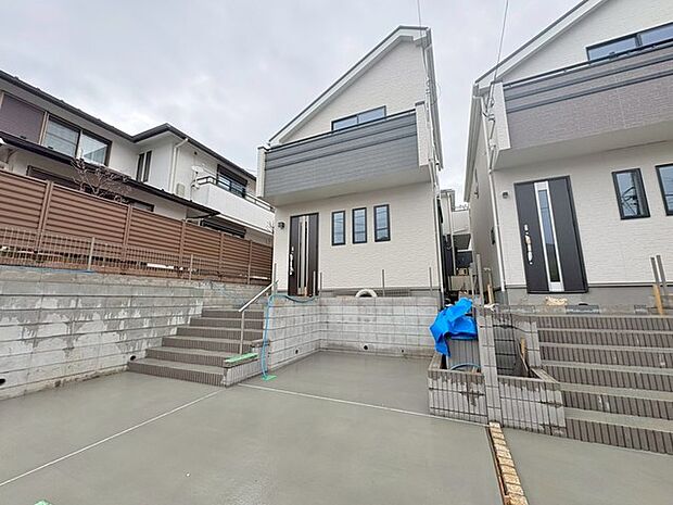 現地のご見学予約もスタートしました。周辺で売りに出ている物件も沢山御座います。まとめてご見学ができますのでお気軽にお申しつけください。 