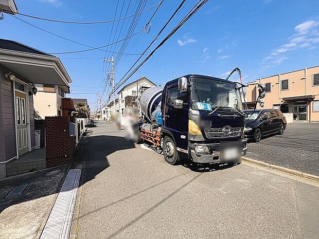 周辺のエリアで他にも沢山売りに出ている物件があります。インターネット掲載前の情報などもありますのでお気軽にお問合せください。まとめてご見学できます。 