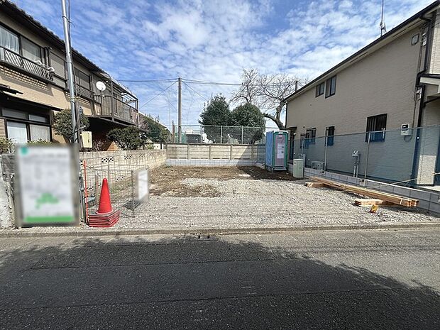 周辺のエリアで他にも沢山売りに出ている物件があります。インターネット掲載前の情報などもありますのでお気軽にお問合せください。まとめてご見学できます。