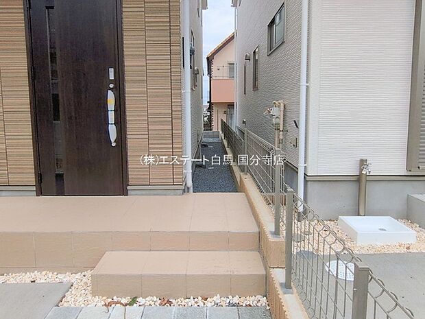 現地のご見学予約もスタートしました。周辺で売りに出ている物件も沢山御座います。まとめてご見学ができますのでお気軽にお申しつけください。