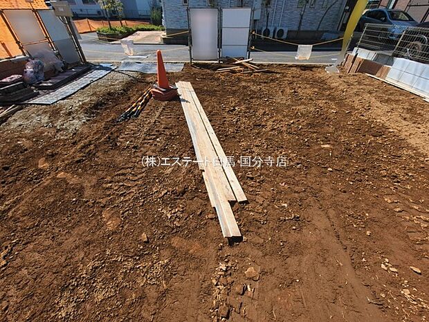 現地のご見学予約もスタートしました。周辺で売りに出ている物件も沢山御座います。まとめてご見学ができますのでお気軽にお申しつけください。