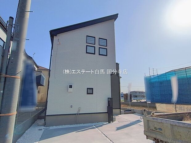 現地のご見学予約もスタートしました。周辺で売りに出ている物件も沢山御座います。まとめてご見学ができますのでお気軽にお申しつけください。 