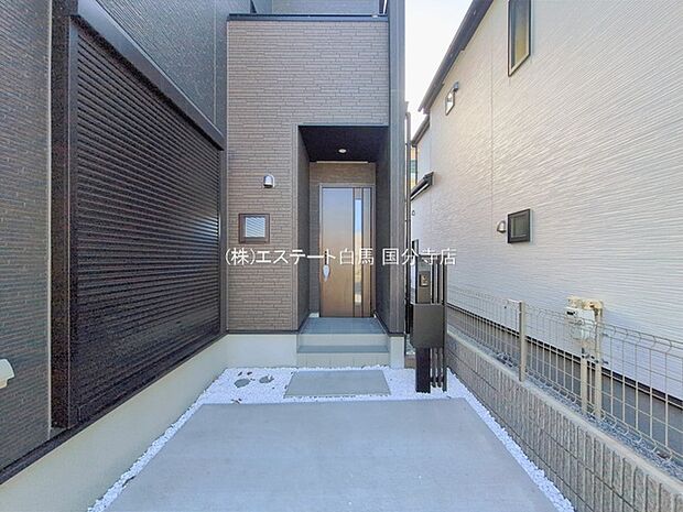 周辺のエリアで他にも沢山売りに出ている物件があります。インターネット掲載前の情報などもありますのでお気軽にお問合せください。まとめてご見学できます。