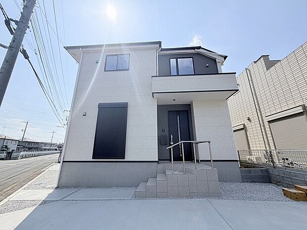 建物が完成しましたので室内のご見学予約スタート。当日のご見学予約も大歓迎です。お気軽にご連絡ください。他にもインターネットに掲載していない情報も沢山ありますので、比較で併せてご見学ができます。
