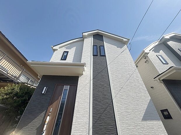 現地のご見学予約もスタートしました。周辺で売りに出ている物件も沢山御座います。まとめてご見学ができますのでお気軽にお申しつけください。 