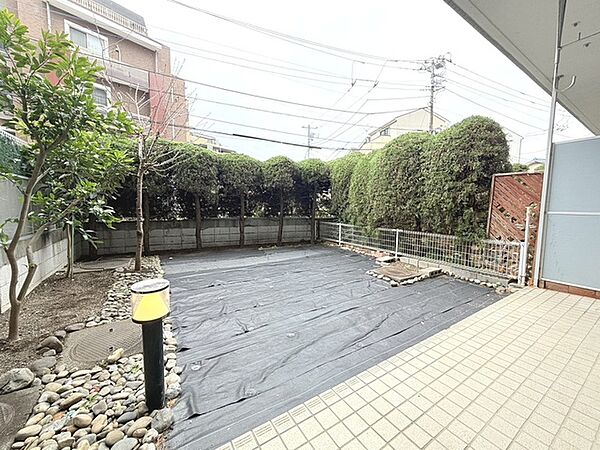 お家からの眺望です。専用庭があり、開放感があります。