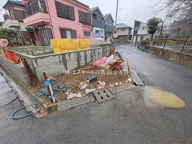 建物のモデルハウスのご見学予約もスタートしました。当日のご見学予約も大歓迎ですので、お気軽にお問合せください。