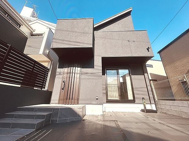 現地のご見学予約もスタートしました。周辺で売りに出ている物件も沢山御座います。まとめてご見学ができますのでお気軽にお申しつけください。