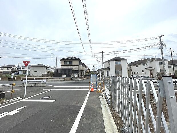 この街を選ぶ理由や想像している生活のイメージを担当者と共有してもらえると嬉しいです。 今後の暮らしがどのようなものになるか、その想像が現実になるためのステップを一緒に考えましょう。