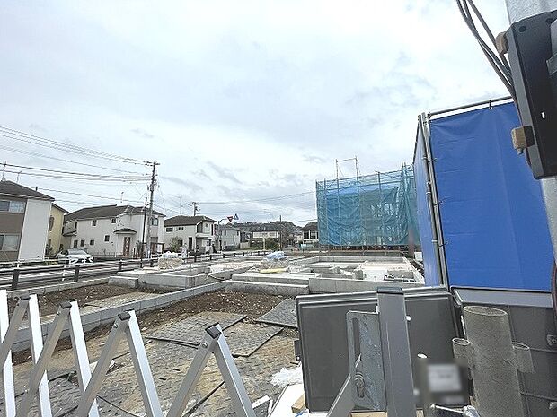 現地のご見学予約もスタートしました。周辺で売りに出ている物件も沢山御座います。まとめてご見学ができますのでお気軽にお申しつけください。 