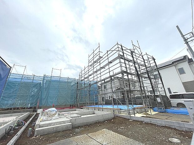 建物のモデルハウスのご見学予約もスタートしました。当日のご見学予約も大歓迎ですので、お気軽にお問合せください。