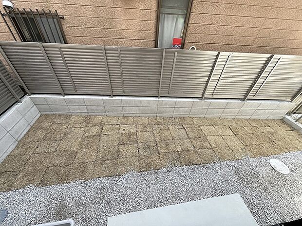 現地のご見学予約もスタートしました。周辺で売りに出ている物件も沢山御座います。まとめてご見学ができますのでお気軽にお申しつけください。