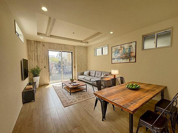 本画像はCGで作成しており、実際に現地に家具は置かれておりません。また、価格に家具は含まれておりません。