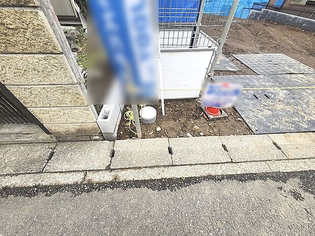 周辺のエリアで他にも沢山売りに出ている物件があります。インターネット掲載前の情報などもありますのでお気軽にお問合せください。まとめてご見学できます。