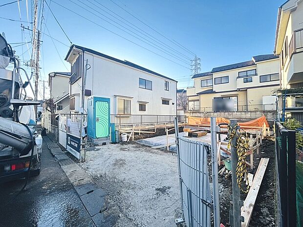 現地のご見学予約もスタートしました。周辺で売りに出ている物件も沢山御座います。まとめてご見学ができますのでお気軽にお申しつけください。