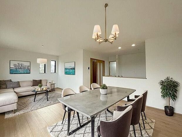 本画像はCGで作成しており、実際に現地に家具は置かれておりません。また、価格に家具は含まれておりません。