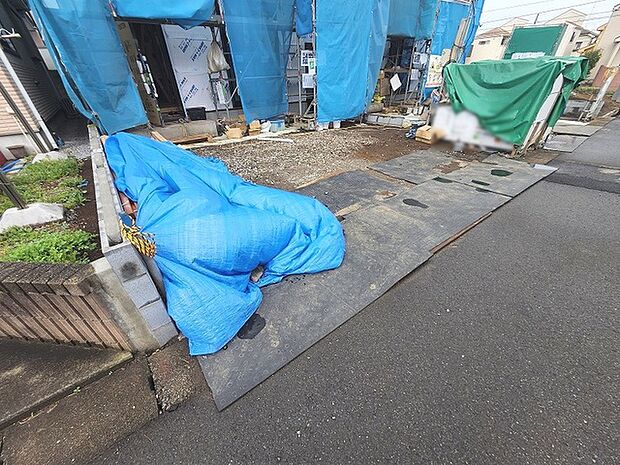 現地のご見学予約もスタートしました。周辺で売りに出ている物件も沢山御座います。まとめてご見学ができますのでお気軽にお申しつけください。 