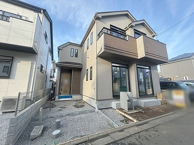 建物が完成しましたので室内のご見学予約スタート。当日のご見学予約も大歓迎です。お気軽にご連絡ください。他にもインターネットに掲載していない情報も沢山ありますので、比較で併せてご見学ができます。 