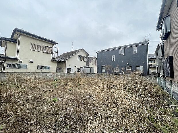 周辺のエリアで他にも沢山売りに出ている物件があります。インターネット掲載前の情報などもありますのでお気軽にお問合せください。まとめてご見学できます。