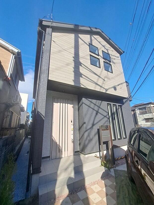 現地のご見学予約もスタートしました。周辺で売りに出ている物件も沢山御座います。まとめてご見学ができますのでお気軽にお申しつけください。