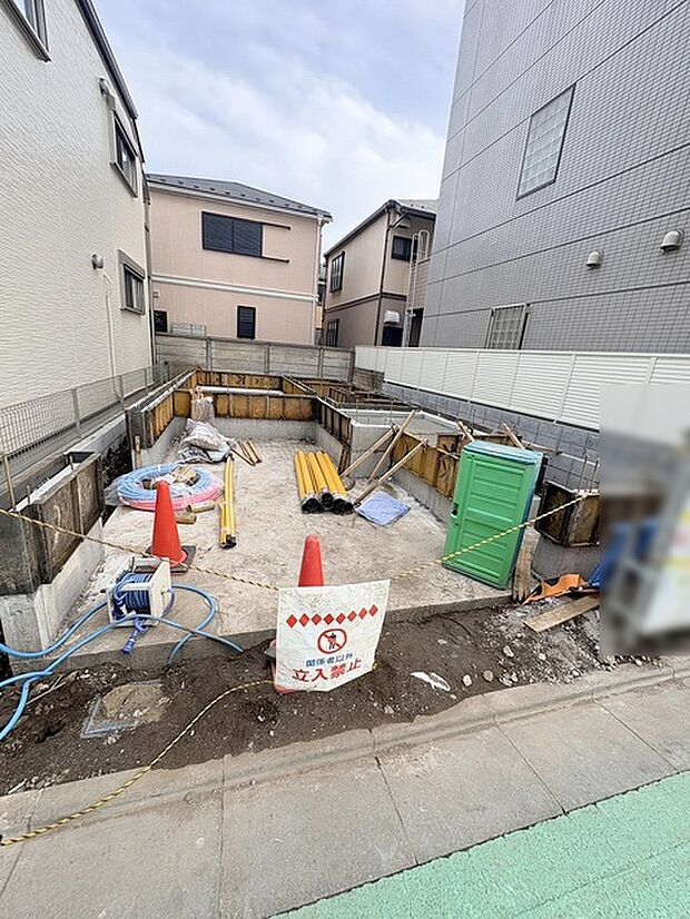 建物のモデルハウスのご見学予約もスタートしました。当日のご見学予約も大歓迎ですので、お気軽にお問合せください。