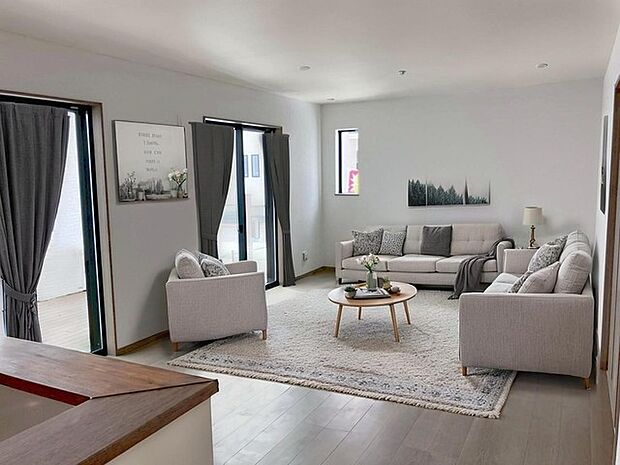 本画像はCGで作成しており、実際に現地に家具は置かれておりません。また、価格に家具は含まれておりません。 