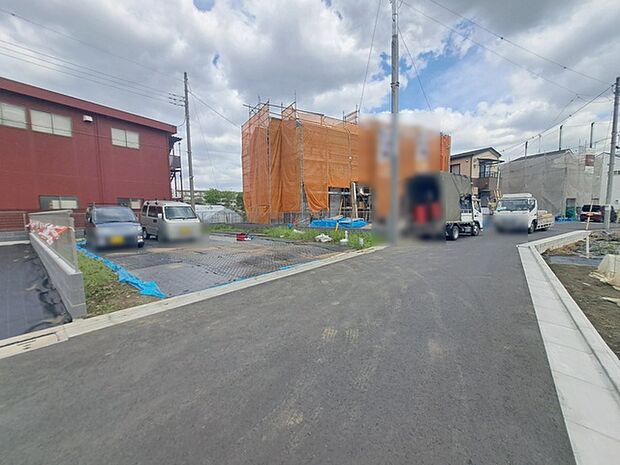 個々の優先事項や好みに基づいて考慮することが重要、 様々なライフスタイル、自分や家族にとってマッチする街並みを選ぶことが大切です。