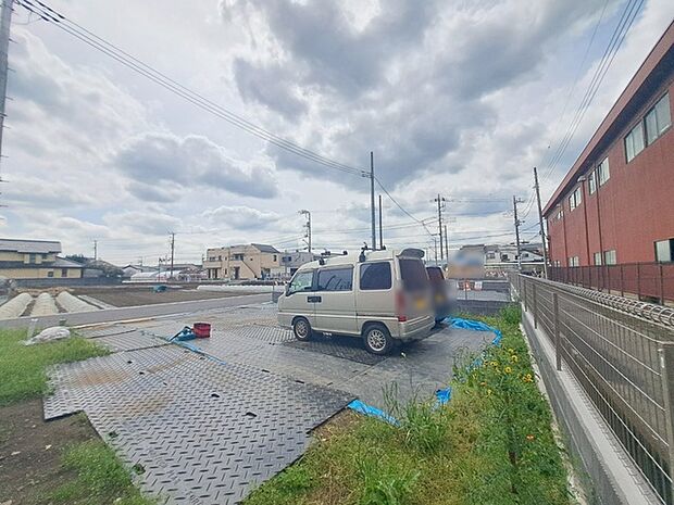 周辺のエリアで他にも沢山売りに出ている物件があります。インターネット掲載前の情報などもありますのでお気軽にお問合せください。まとめてご見学できます。