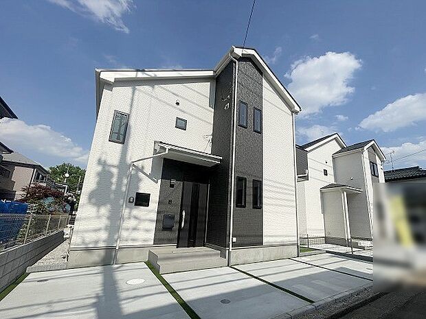 建物が完成しましたので室内のご見学予約スタート。当日のご見学予約も大歓迎です。お気軽にご連絡ください。他にもインターネットに掲載していない情報も沢山ありますので、比較で併せてご見学ができます。