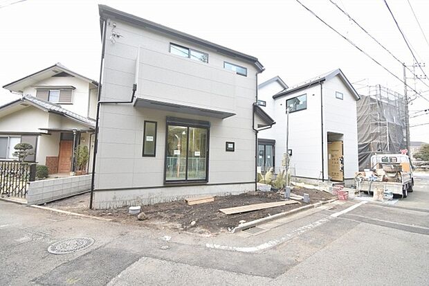 建物が完成しましたので室内のご見学予約スタート。当日のご見学予約も大歓迎です。お気軽にご連絡ください。他にもインターネットに掲載していない情報も沢山ありますので、比較で併せてご見学ができます。 