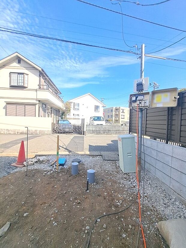 周辺のエリアで他にも沢山売りに出ている物件があります。インターネット掲載前の情報などもありますのでお気軽にお問合せください。まとめてご見学できます。