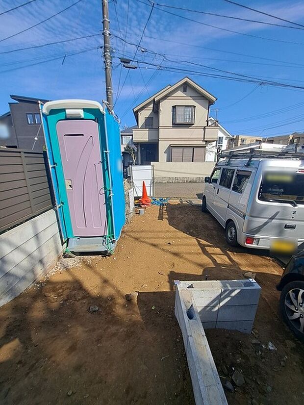 周辺のエリアで他にも沢山売りに出ている物件があります。インターネット掲載前の情報などもありますのでお気軽にお問合せください。まとめてご見学できます。 