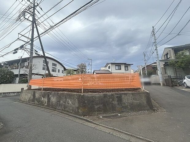 周辺のエリアで他にも沢山売りに出ている物件があります。インターネット掲載前の情報などもありますのでお気軽にお問合せください。まとめてご見学できます。