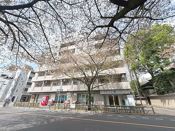 周辺のエリアで他にも沢山売りに出ている物件があります。インターネット掲載前の情報などもありますのでお気軽にお問合せください。まとめてご見学できます。