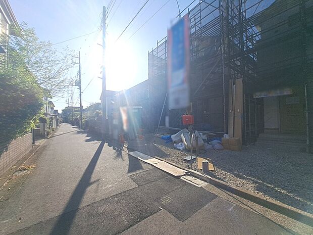 現地のご見学予約もスタートしました。周辺で売りに出ている物件も沢山御座います。まとめてご見学ができますのでお気軽にお申しつけください。