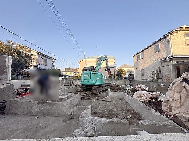 土地物件にはご確認頂くポイントがたくさんございます、土地だけのご見学の際もご遠慮せず、ぜひお気軽に担当スタッフにお申しつけくださいませ。 
