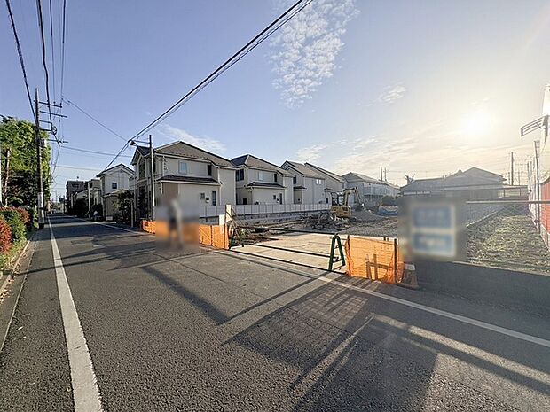 周辺のエリアで他にも沢山売りに出ている物件があります。インターネット掲載前の情報などもありますのでお気軽にお問合せください。まとめてご見学できます。 