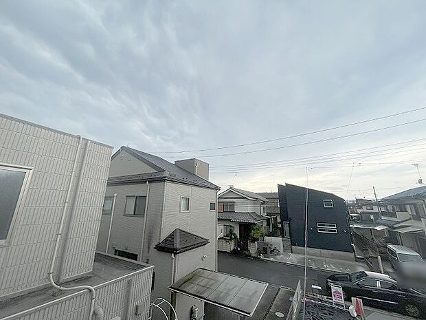 お家からの眺望です。開放感のある眺め。 