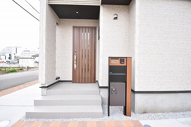 現地のご見学予約もスタートしました。周辺で売りに出ている物件も沢山御座います。まとめてご見学ができますのでお気軽にお申しつけください。 