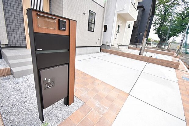 建物が完成しましたので室内のご見学予約スタート。当日のご見学予約も大歓迎です。お気軽にご連絡ください。他にもインターネットに掲載していない情報も沢山ありますので、比較で併せてご見学ができます。 