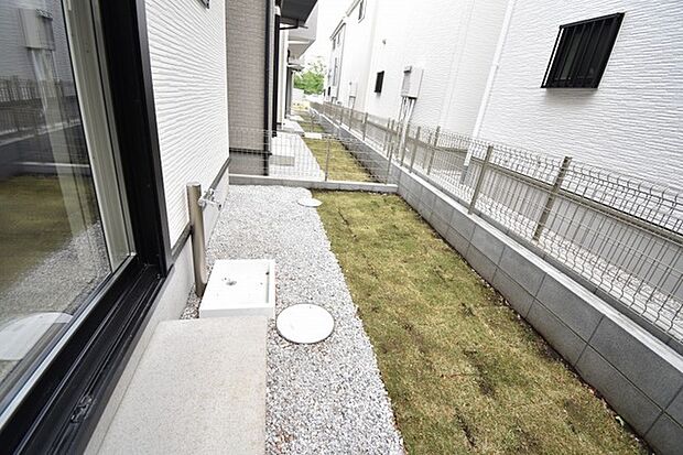 現地のご見学予約もスタートしました。周辺で売りに出ている物件も沢山御座います。まとめてご見学ができますのでお気軽にお申しつけください。 