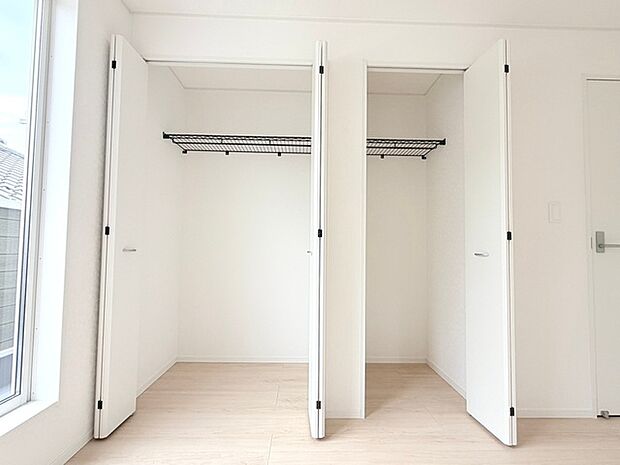 クローゼットなど収納も豊富なお家です。