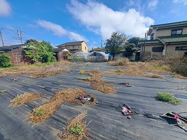 建物のモデルハウスのご見学予約もスタートしました。当日のご見学予約も大歓迎ですので、お気軽にお問合せください。