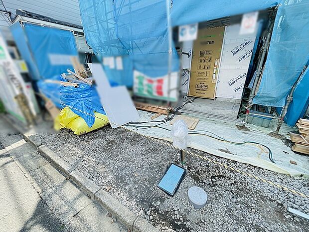 周辺のエリアで他にも沢山売りに出ている物件があります。インターネット掲載前の情報などもありますのでお気軽にお問合せください。まとめてご見学できます。 