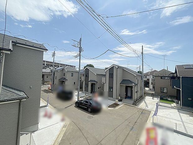 窓からの眺望です。実際に現地で眺望もご確認ください。