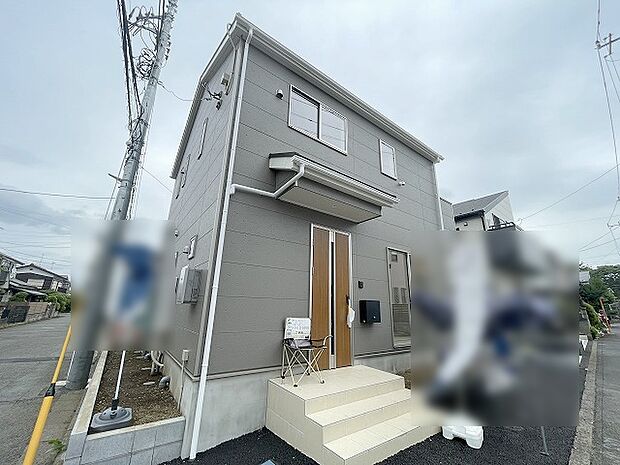 建物が完成しましたので室内のご見学予約スタート。当日のご見学予約も大歓迎です。お気軽にご連絡ください。他にもインターネットに掲載していない情報も沢山ありますので、比較で併せてご見学ができます。 