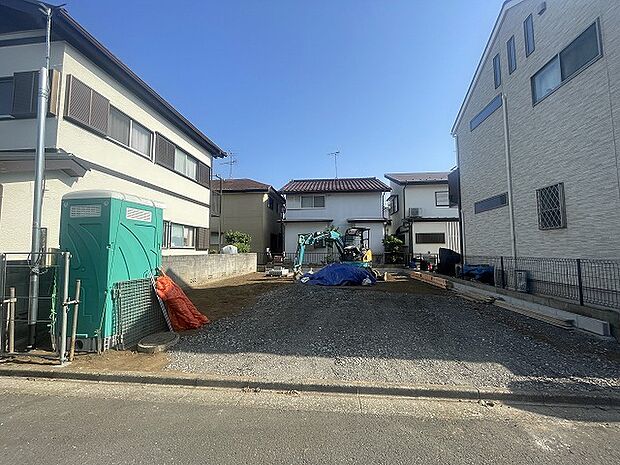 周辺のエリアで他にも沢山売りに出ている物件があります。インターネット掲載前の情報などもありますのでお気軽にお問合せください。まとめてご見学できます。