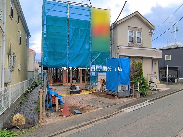 周辺のエリアで他にも沢山売りに出ている物件があります。インターネット掲載前の情報などもありますのでお気軽にお問合せください。まとめてご見学できます。 