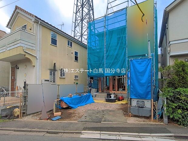周辺のエリアで他にも沢山売りに出ている物件があります。インターネット掲載前の情報などもありますのでお気軽にお問合せください。まとめてご見学できます。 